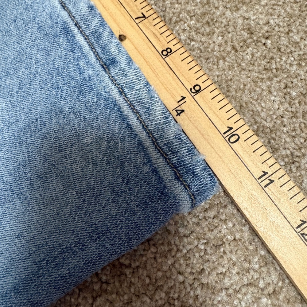 Risen Womens Size 7/28 Wide Leg Jeans Light Wash Cropped High Rise Boho Casual - Picture 9 of 9